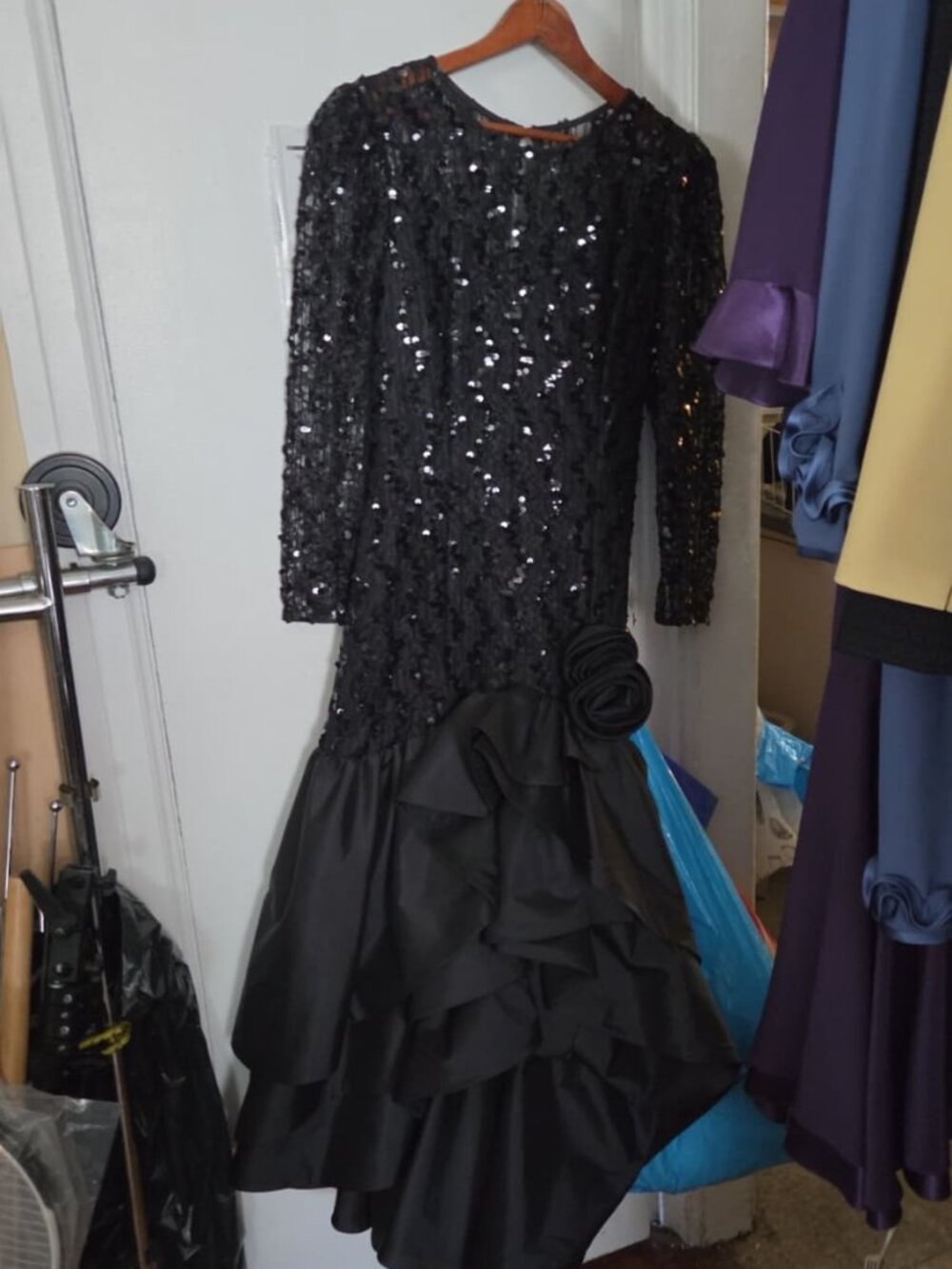ILGWU Taffeta Sequence Black Formal Dress Size 8